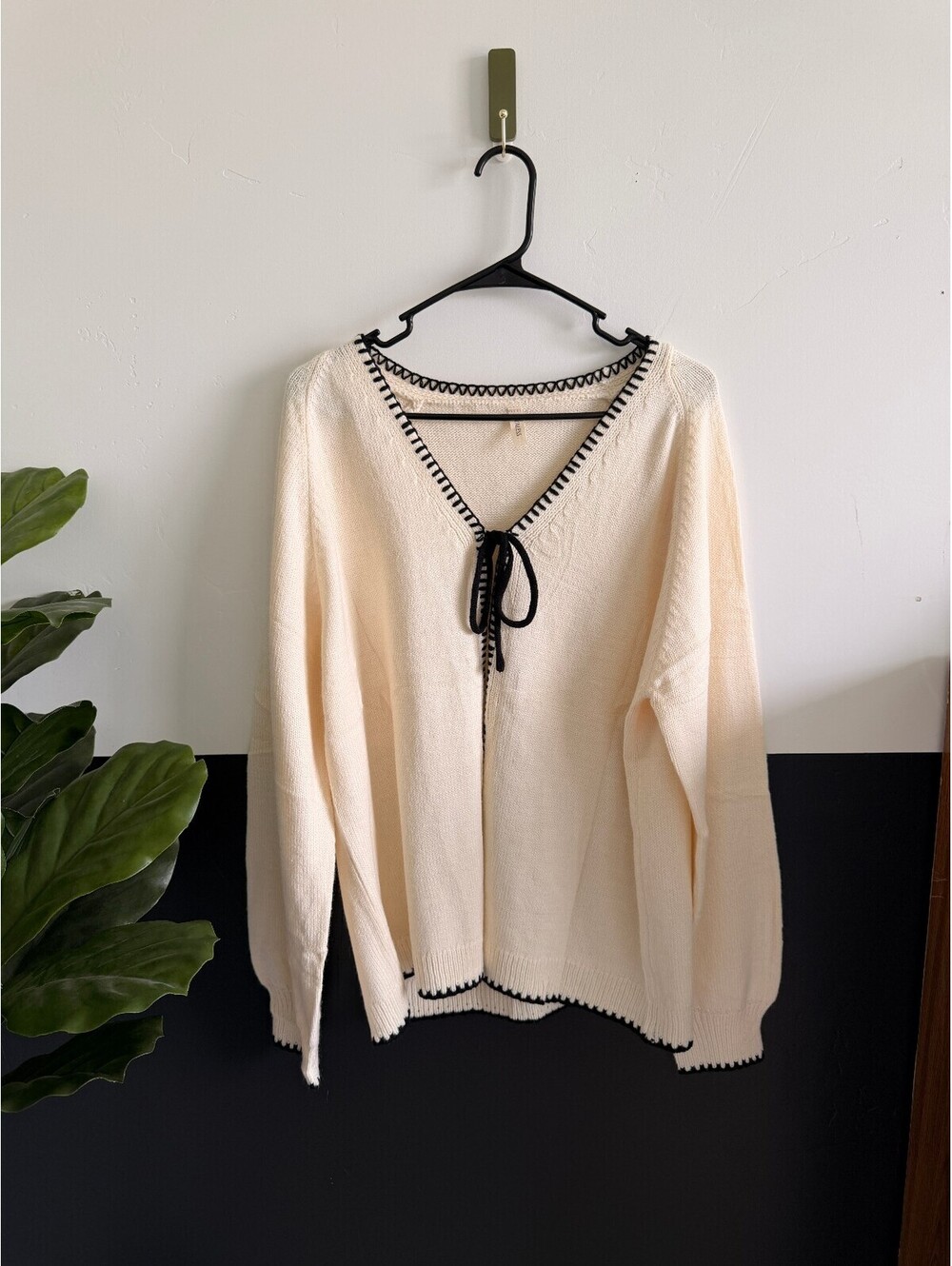Cream Knit Sweater Black Whipstitch Trim Tie-Neck V-Neck